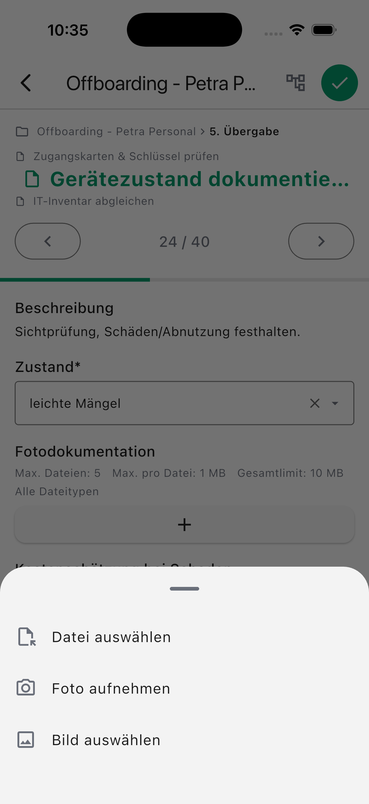 Screenshot der Pace Mobile App: Auswahlmenü zum Anhängen von Nachweisen mit den Optionen „Datei auswählen“, „Foto aufnehmen“ und „Bild auswählen“